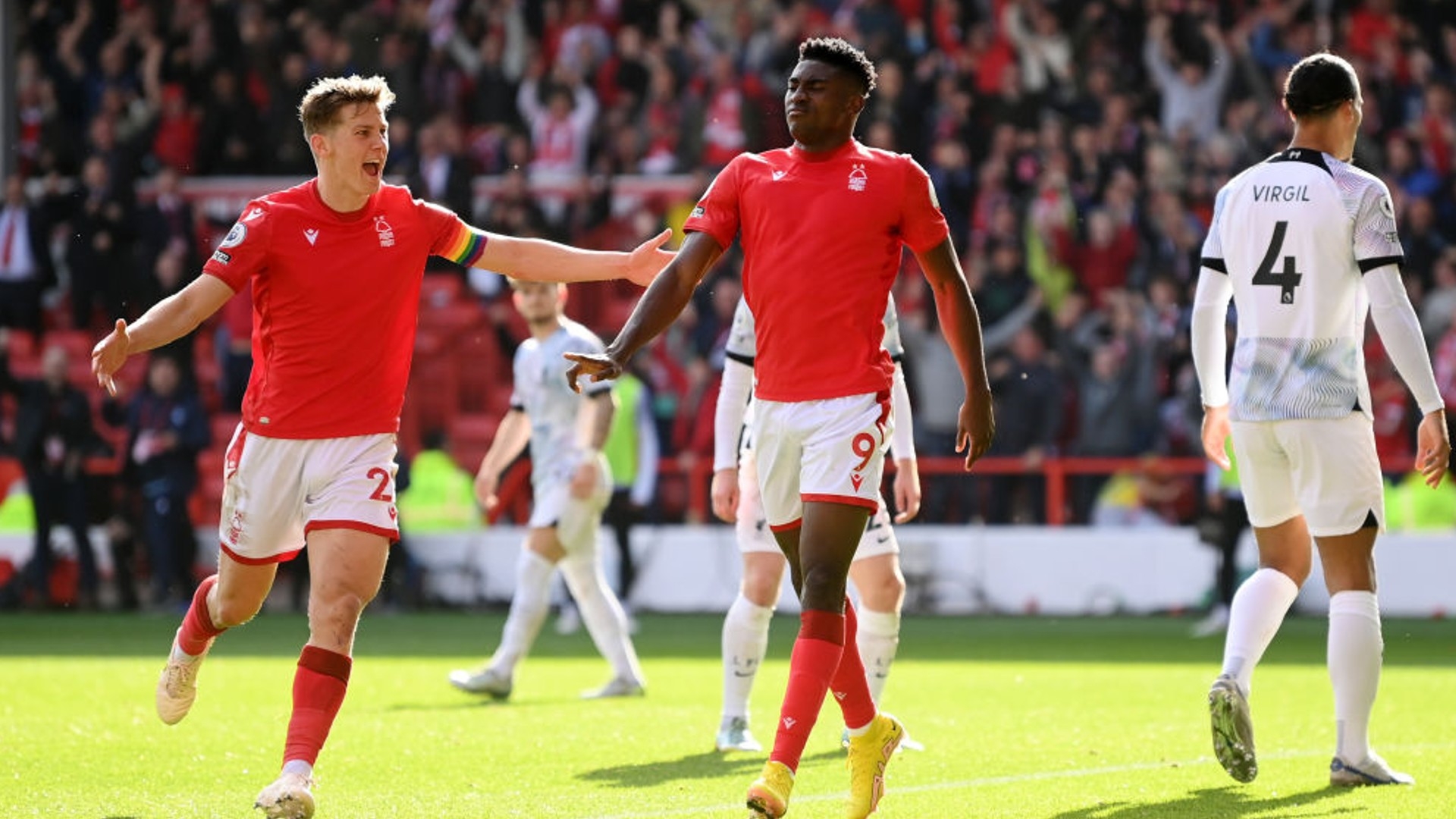 凭借强大的 凭借强大的